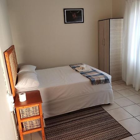 Lamavuso Guesthouse Krugersdorp Luaran gambar