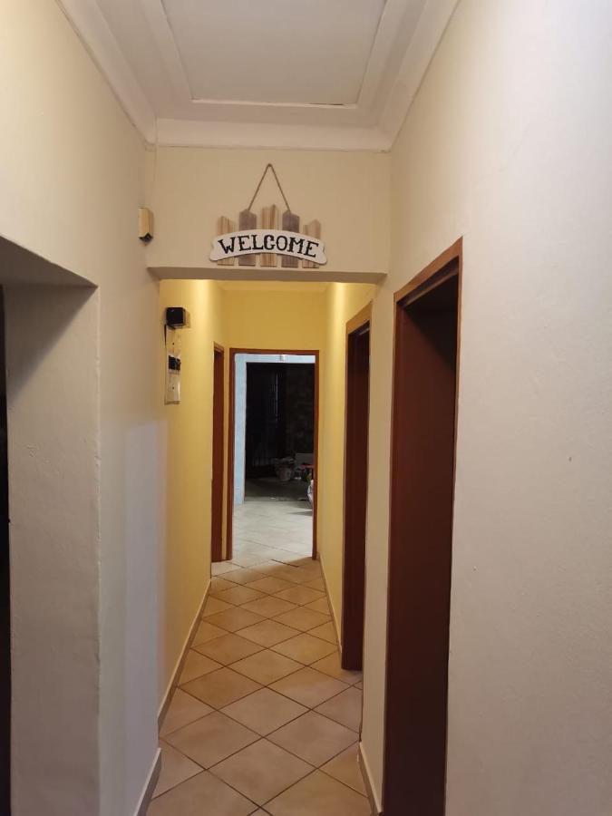 Lamavuso Guesthouse Krugersdorp Luaran gambar